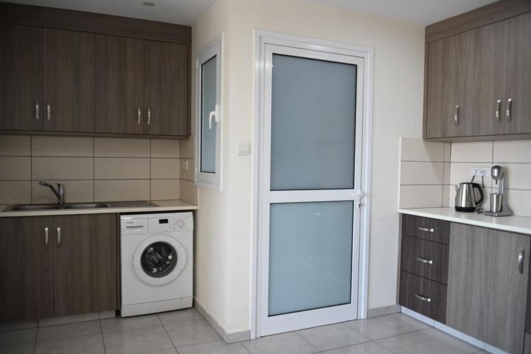 לימסול Edessis Beach House מראה חיצוני תמונה